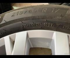 Cerchi e pneumatici M+S 17 Volkswagen Tiguan Q3 - 9
