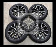 Cerchi 17 e pneumatici originali Ford Puma