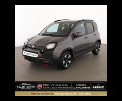 Fiat Panda 1.0 Cross 2023 in arrivo