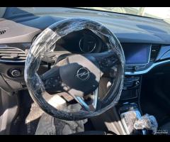Opel Astra 1.5 CDTI 122 CV S&S 5 porte Business El - 19