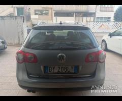 Volkswagen Passat 2.0 TDI DPF Var. High. BM Tech.