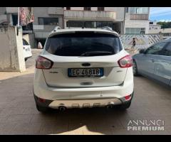 Ford Kuga 2.0 TDCi 136 CV 4WD Titanium - 11