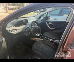 Peugeot 2008 1.6 e-HDi 115 CV Stop&Start Allure - 10