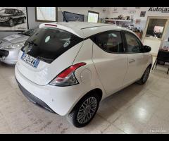 LANCIA YPSILON 900 T.Air - 4