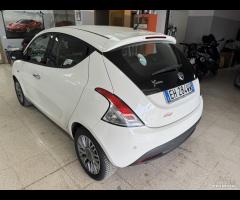LANCIA YPSILON 900 T.Air - 5