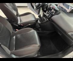 LANCIA YPSILON 900 T.Air - 9