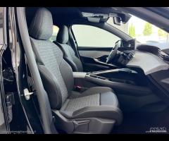 PEUGEOT 3008 HYBRID 145 CV e-DCS6 ALLURE - 2025 - 17