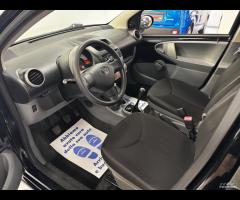 Toyota Aygo 1.0 12V VVT-i 5 porte - 8