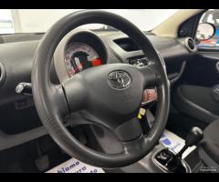 Toyota Aygo 1.0 12V VVT-i 5 porte - 10