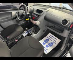 Toyota Aygo 1.0 12V VVT-i 5 porte - 11