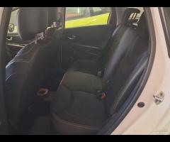 Renault Clio Sporter 1.5 dCi 8V 90CV unico prop 2015 - 11
