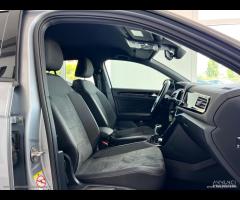 VOLKSWAGEN T- ROC R-LINE 2.0 TDI 150 CV DSG - 2024 - 15