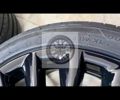 Cerchi 18 neri e pneumatici originali Fiat 500X - 8