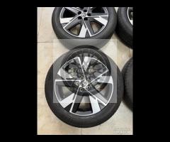 Cerchi 17 nuova Toyota Aygo X 5 fori e pneumatici
