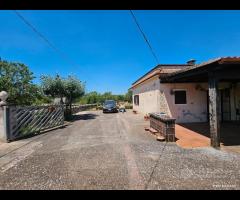 Villetta con terreno in zona San Paolo