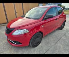 Lancia Ypsilon 1.2 69 CV 5 porte GPL Ecochic Gold