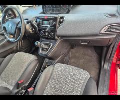 Lancia Ypsilon 1.2 69 CV 5 porte GPL Ecochic Gold - 22