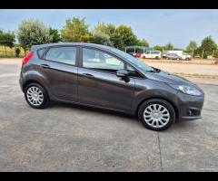 Ford Fiesta 1.5 TDCi 75CV 5 porte ST-Line - 6
