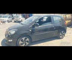 Ricambi Renault Twingo 1.2 B del 2012 motore D4FJ7 - 1