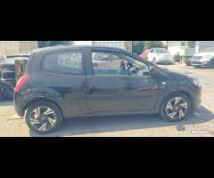 Ricambi Renault Twingo 1.2 B del 2012 motore D4FJ7 - 3