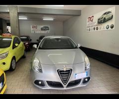 Alfa Romeo Giulietta 1.6 JTDm-2 full optional 2013 - 1