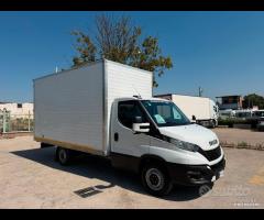 Daily 35s12 furgone in lega 4.45 (2022) euro 6 km