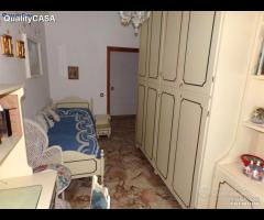 Panoramico Quadrilocale con Doppi Servizi e Balcon - 18