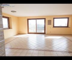 Villa di recente costruzione con corte esclusiva e - 9