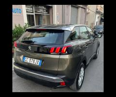 Peugeot 3008 BlueHDi 130 S&S Business