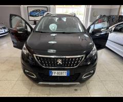 Peugeot 2008 1.2 Allure 82 cv. Navigatore 56 Mila - 6