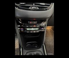 Peugeot 2008 1.2 Allure 82 cv. Navigatore 56 Mila - 16
