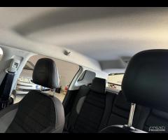 Peugeot 2008 1.2 Allure 82 cv. Navigatore 56 Mila - 19