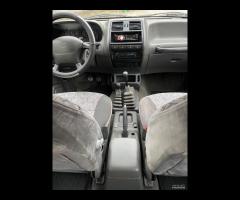 Nissan Terrano II 2.7 turbodiesel 3 porte SE - 13