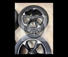 Cerchi 19 diamantati e neri Audi Q3 e pneumatici - 6