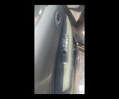 Peugeot 3008 1.6 e-HDi 112CV cambio robotizzato S. - 7