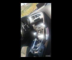 Peugeot 3008 1.6 e-HDi 112CV cambio robotizzato S. - 8