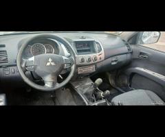 Mitsubishi L200 2.5 DI-D Double Cab Intense