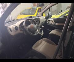 Peugeot Partner 5 posti 1.6 HDi Autocarro 2015 - 16