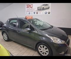 Peugeot 208 1.4 GPL casa madre 2015 unico prop