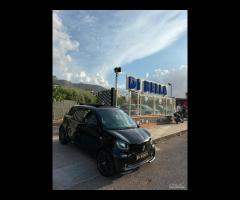 Smart Brabus Forfour 109 cv - 1