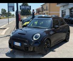Mini Cooper S 2.0 JCW auto 5 PORTE