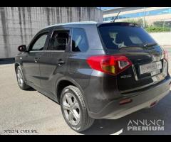 Suzuki Vitara 1.6 DDiS V-Top - 8