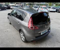 Renault Scenic X-mod - 1.5 dCi 110CV - 16