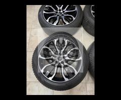Cerchi 21 originali e pneumatici Land Rover Sport