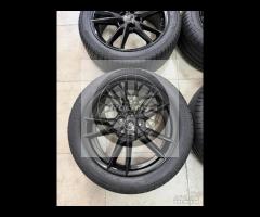 Cerchi 18 neri originali Audi Q2 e pneumatici