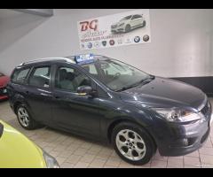 Ford Focus 1.6 TDCi (110CV) SW Tit unico prop 12/2010 - 10