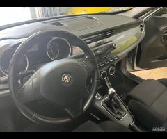 Alfa Romeo Giulietta 1.6 JTDm-2 105 CV Distinctive 13 - 9