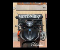 Piaggio Beverly 300 S i.e ABS-ASR - 6
