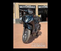 Piaggio Beverly 300 S i.e ABS-ASR - 9