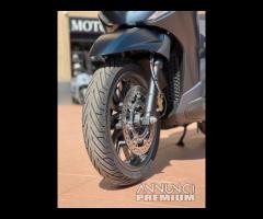 Piaggio Beverly 300 S i.e ABS-ASR - 10